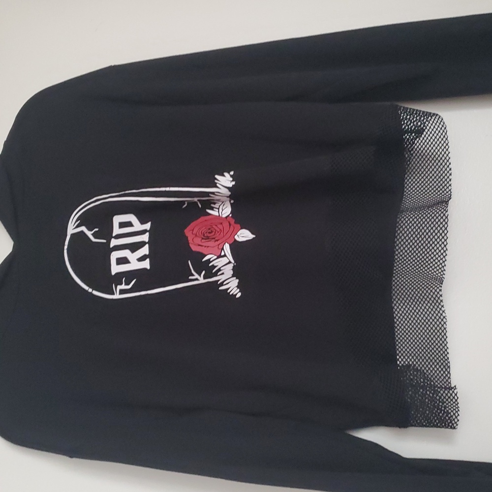 Hot Topic Black RIP Tombstone Rose Netted Graphic Hoodie - Picture 4 of 14